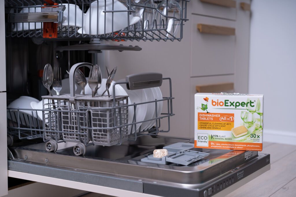 bioExpert Dishwashing tablets with ECOLABEL certification