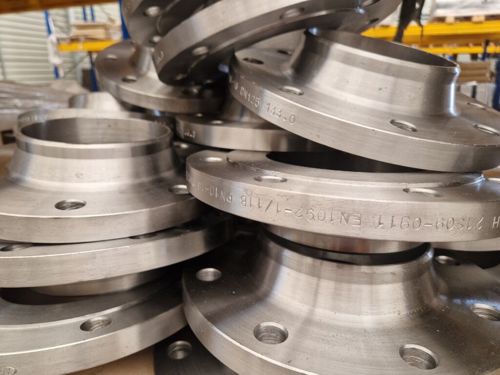 weld neck flanges