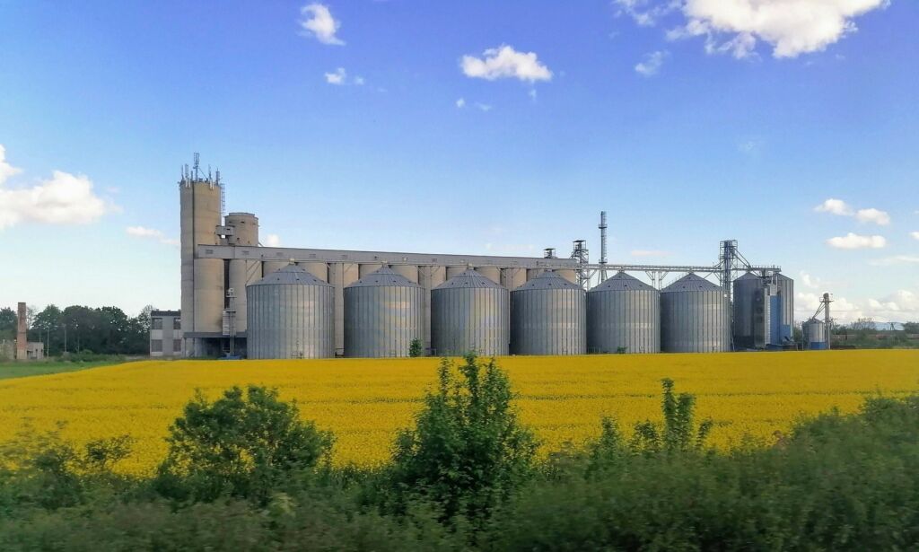 Botanika Farm main facility.