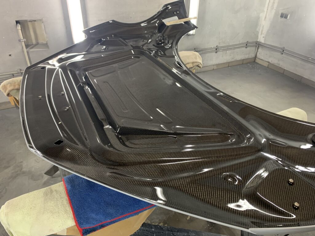 R8 Front Hood