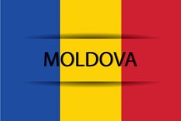 napis Moldova na tle kolorów mołdawskiej flagi