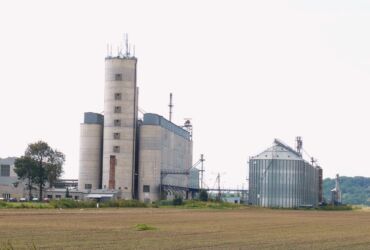 Botanika Farm - production and warehouse.