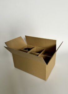 This picture presents an example of the shipping carton with a set of dividers.